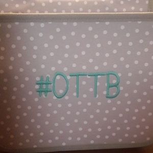 Horse organizer Double Duty Caddy